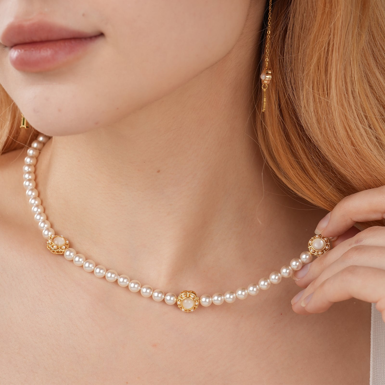7.5-8mm Round Pearl Vintage Flower Necklace