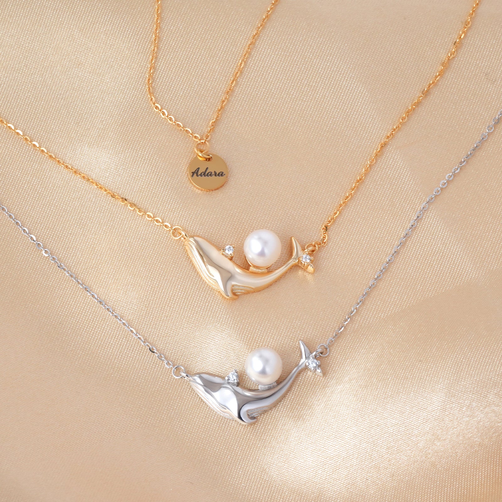 Personalized Round Freshwater Pearl Dolphin Necklace with Custom Name Disc