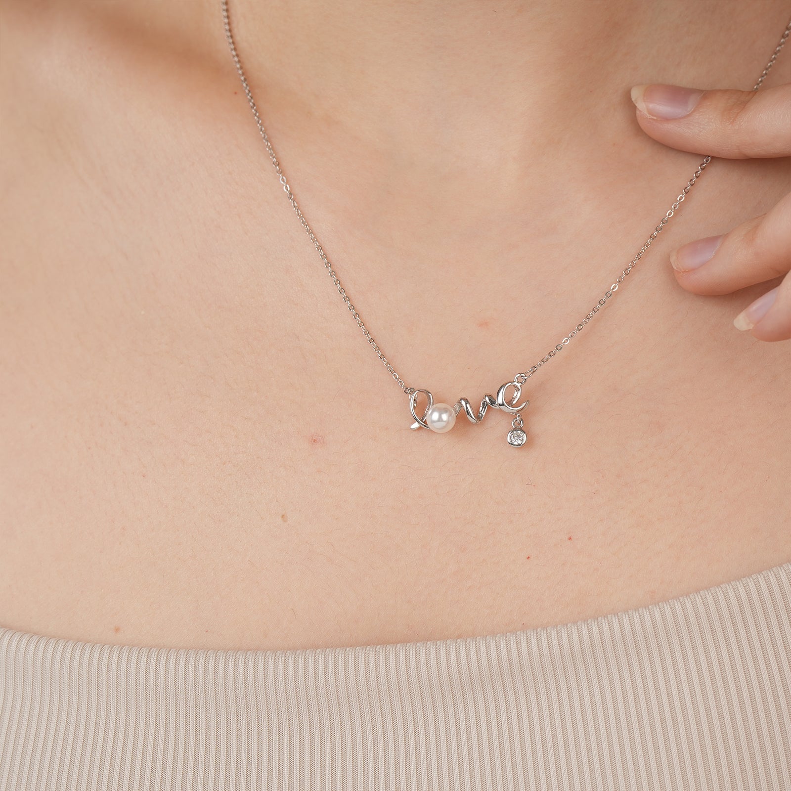 Forever Love 925 Sterling Silver Natural Freshwater Pearl Necklace