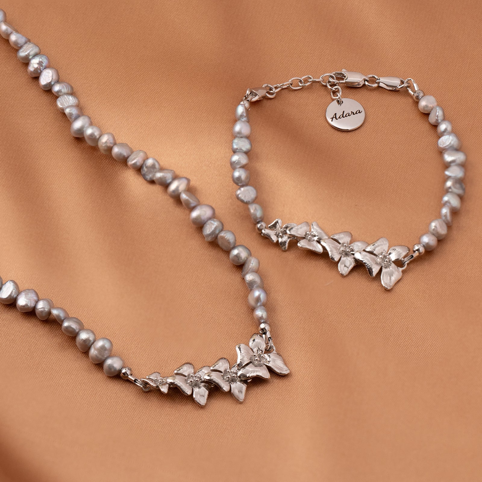 Personalized Name Disc Necklace and Bracelet - Akoya Pearls Jewelry Set