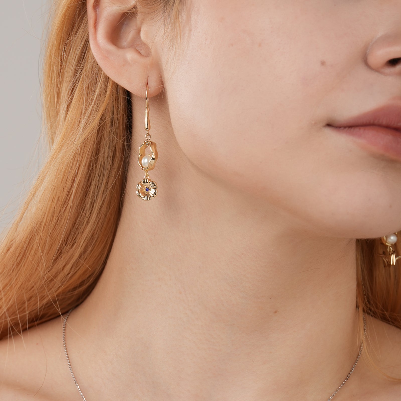 Personalized Birthday Flower Dangle Earrings - 5.5mm Pearl Peace Crane Earrings