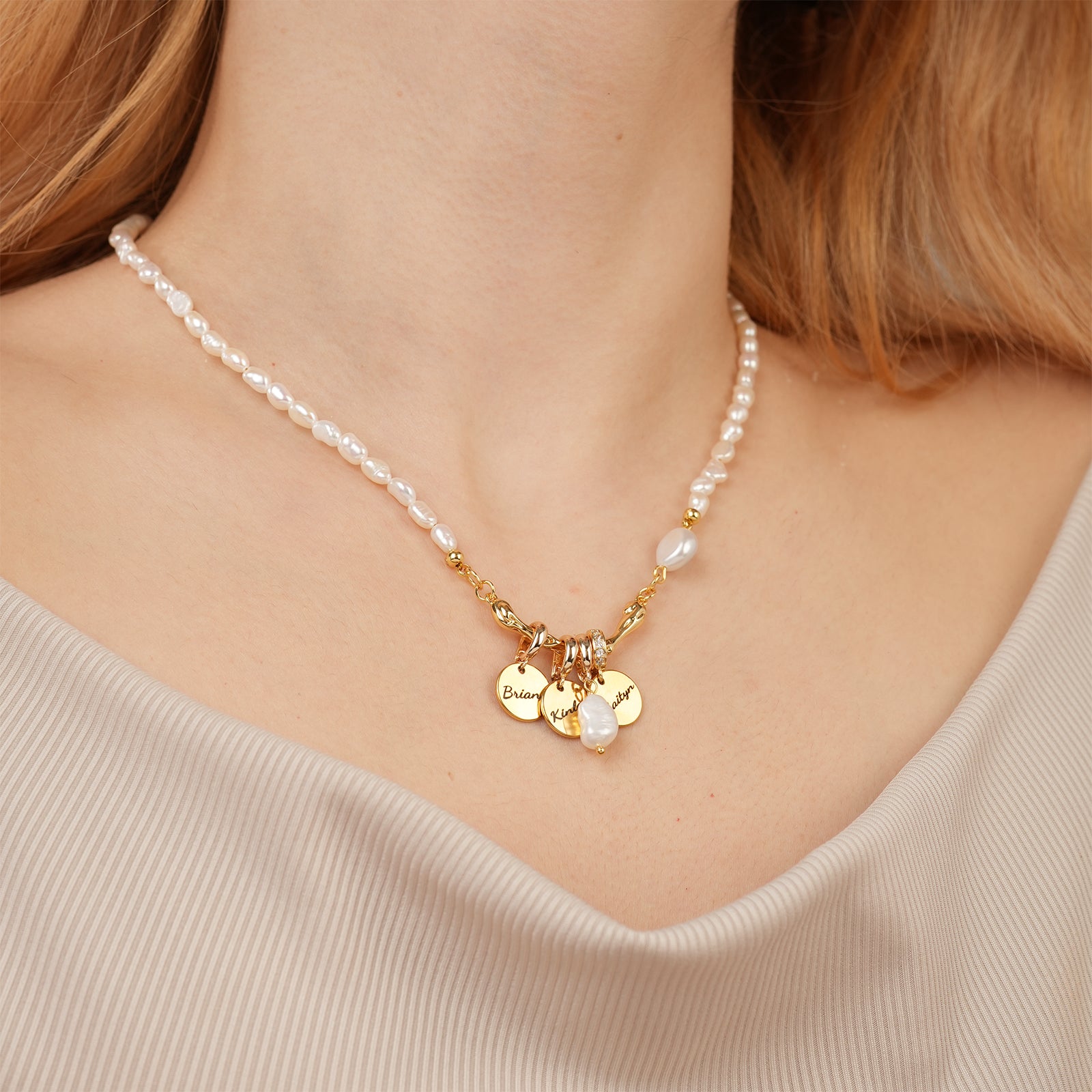 Personalized Family Name Disc Pendant - Natural Freshwater Baroque Pearl Necklace